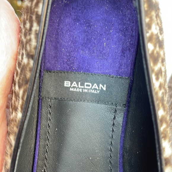 BALDAN woman’s black suede embellished flats, size 38 EU, Never worn - Picture 3 of 9